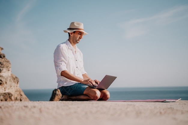 Digital Nomad Laptop Beach