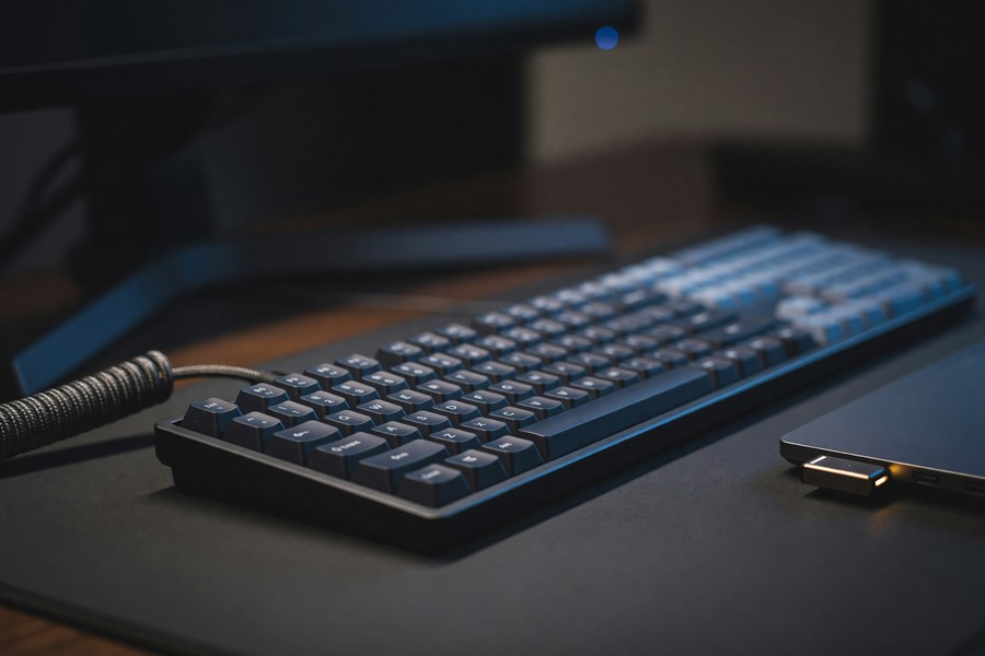 Side-by-side comparison of TKL, 75%, and 65% mechanical keyboard form factors