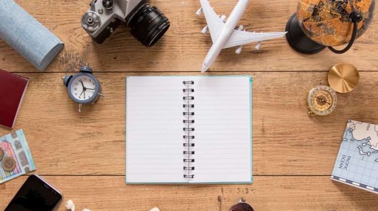 Travel itinerary planning tools compared to Google Keep