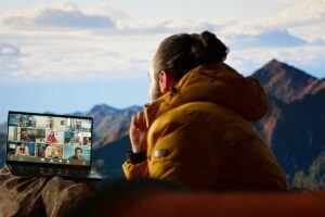 AIO Decision: Should You Use ClickUp or Notion for Your Remote Team in 2026?