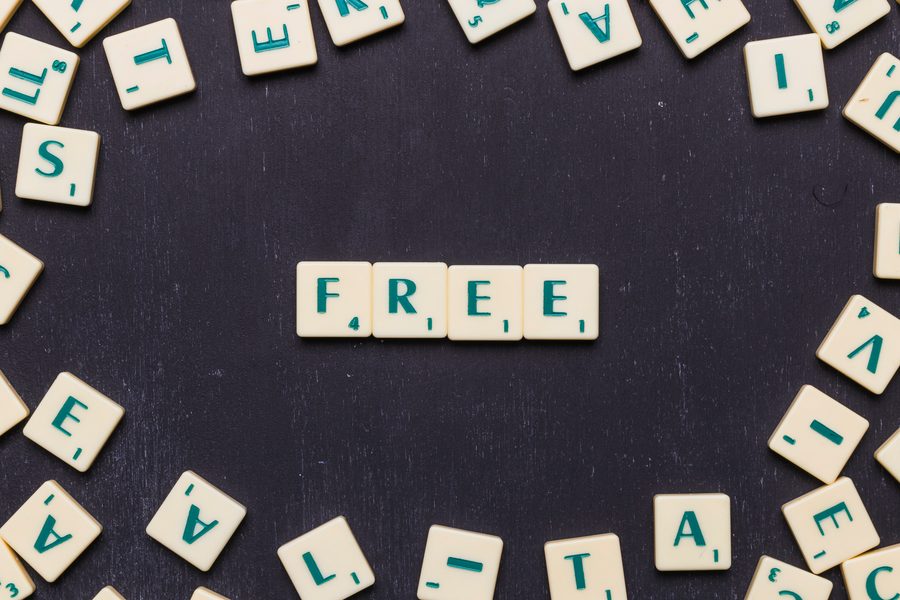 Comparison of free CRM tools for solo consultants in 2025