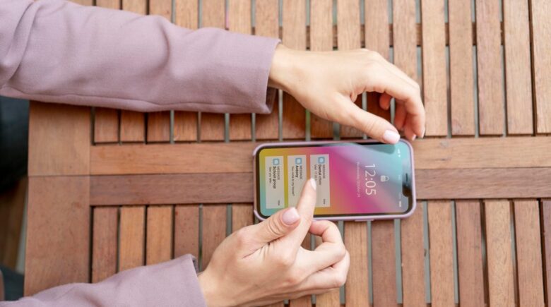 Smart packing cubes with phone sync 2026